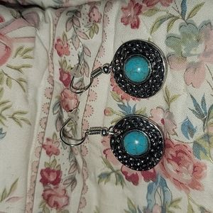 TURQUOISE EARINGS